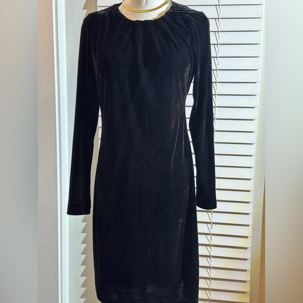 Black Velvet Long Sleeve Dress